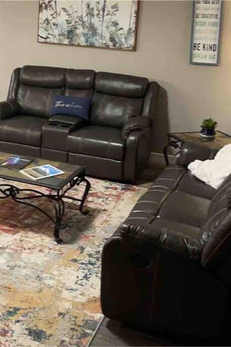 Spacious 3 Bd Close To Everything! You'Ll Love It! 安克拉治 外观 照片